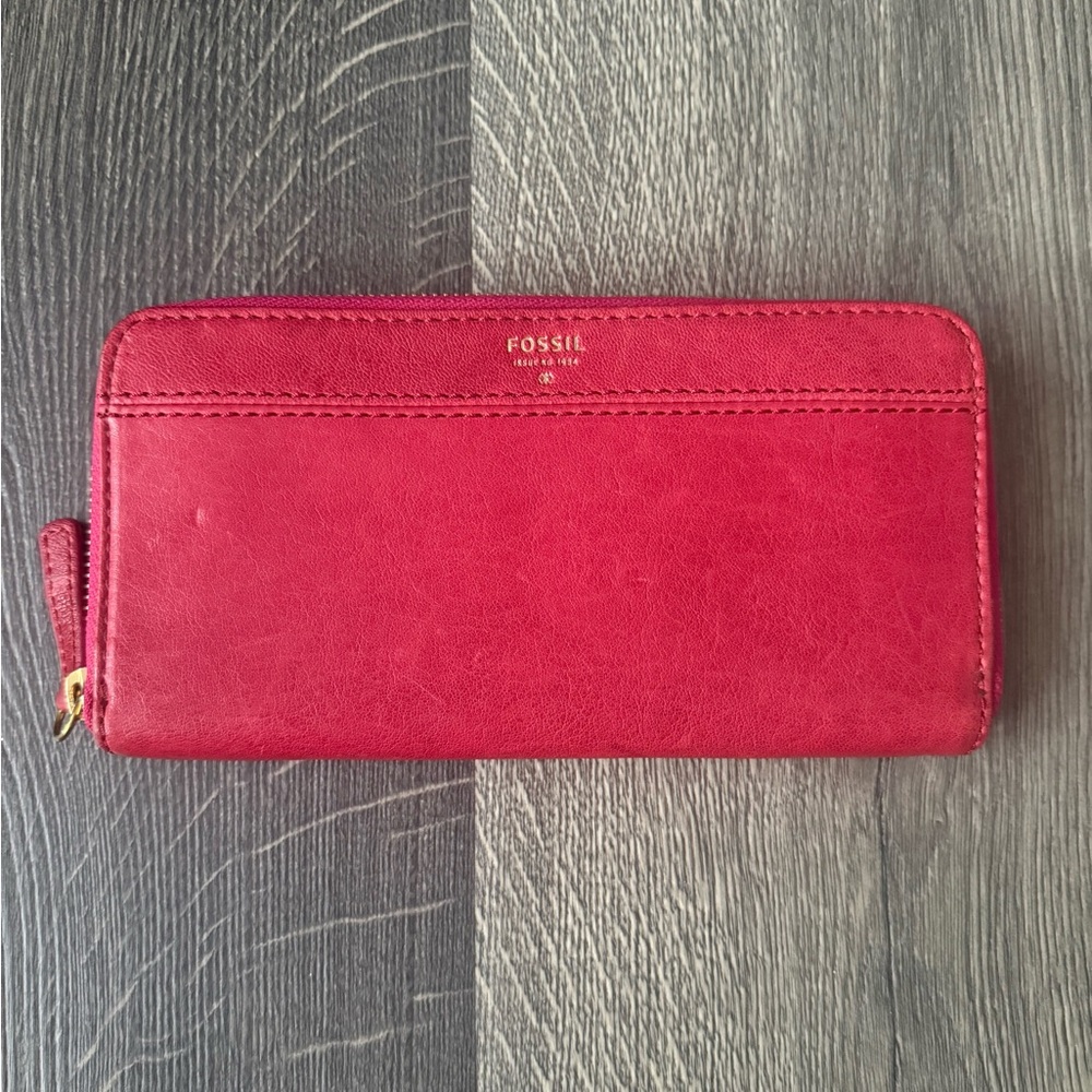 Fossil Pink Leather Wallet